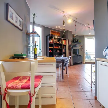 Casa Gecko Moltrasio